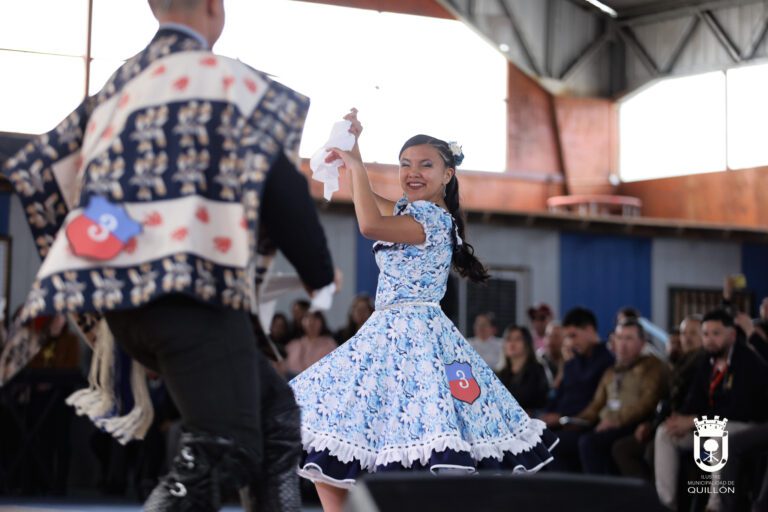 Diguillín ya tiene a sus representantes para el regional de cueca escolar