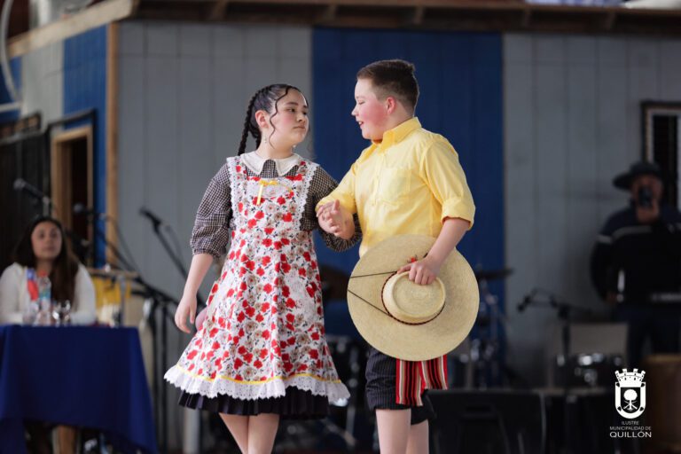 Diguillín ya tiene a sus representantes para el regional de cueca escolar