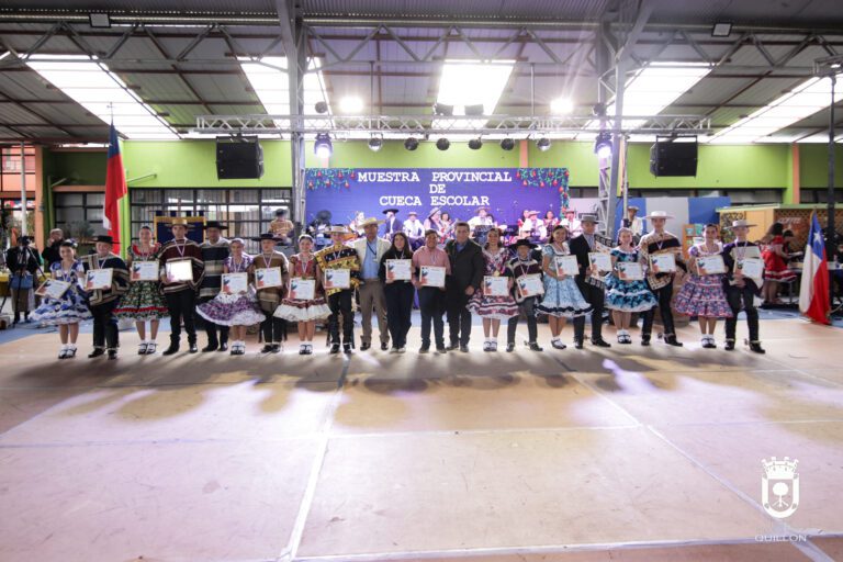 Diguillín ya tiene a sus representantes para el regional de cueca escolar