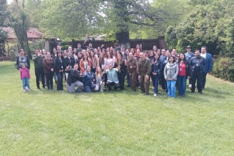 Quilloninas participaron de charla sobre autocuidado y detección precoz del cáncer de mama