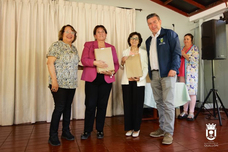 Docentes de centros educacionales de Quillón celebraron el día del profesor