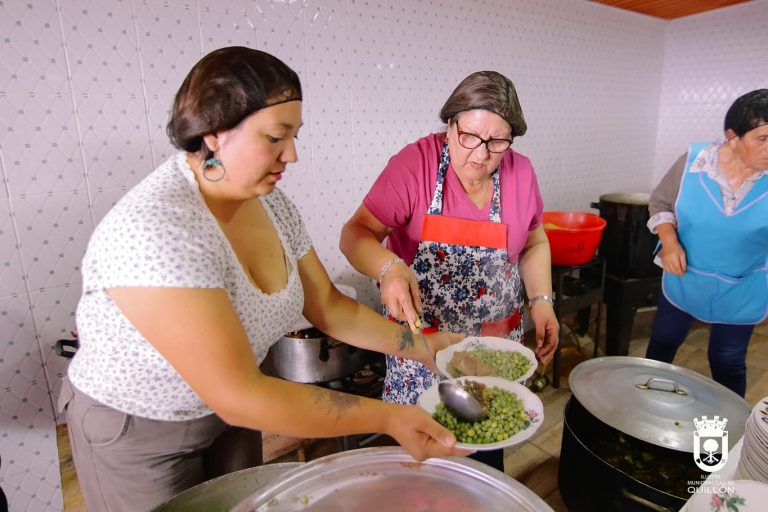 Más de mil platos se vendieron en Chancal durante en la Fiesta del Arvejado de Campo