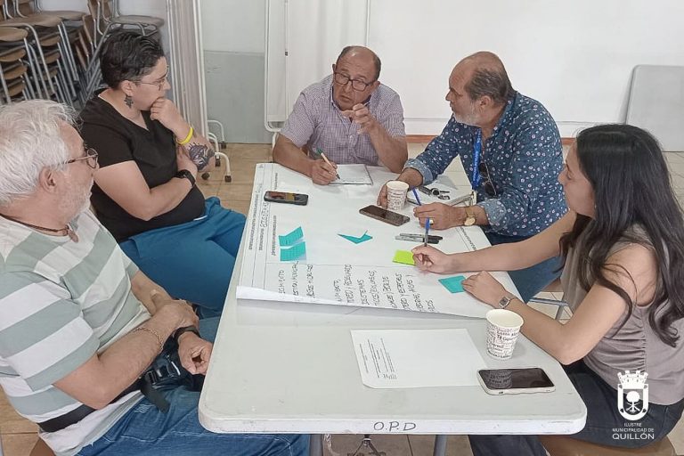 En dependencias de la Biblioteca Pública Municipal, se desarrolló el tercer y último taller “Agua para Todos”