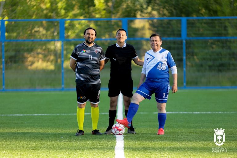Alcalde Miguel Peña y gobernador Óscar Crisóstomo inauguraron nueva cancha de pasto sintético del sector El Casino