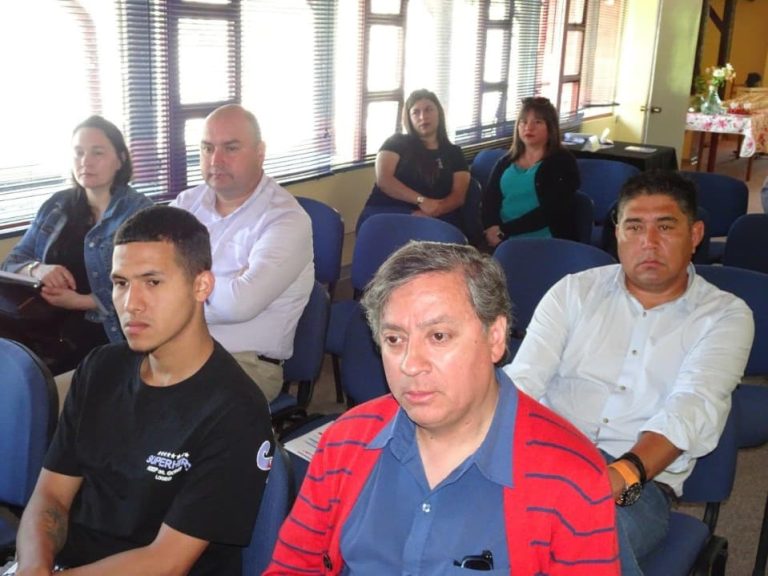 Empresarios de Quillón recibieron información sobre la normativa en la contratación de migrantes