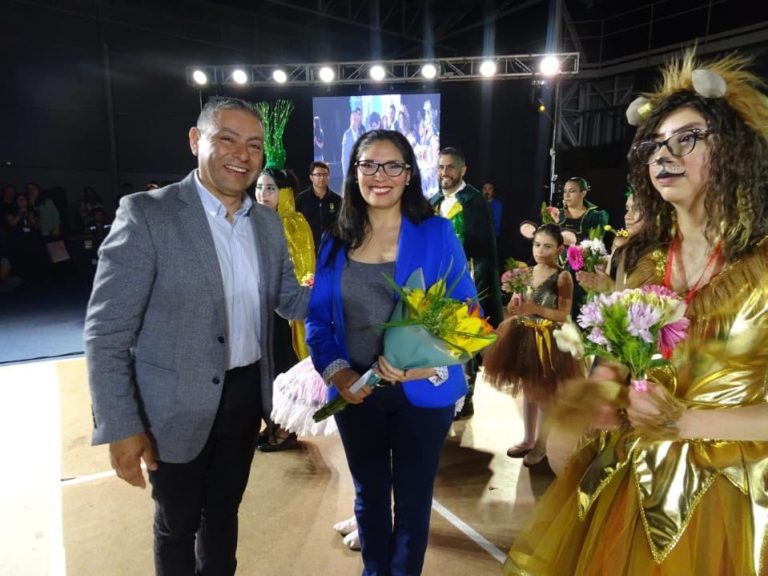 Alumnos de la Escuela Municipal de Ballet dieron muestra de su talento en gala de cierre de año