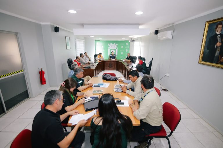 UGRD, Conaf y Arauco actualizaron información sobre prevención de incendios forestales
