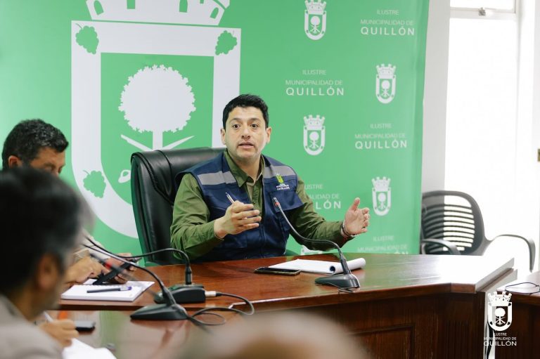 UGRD, Conaf y Arauco actualizaron información sobre prevención de incendios forestales