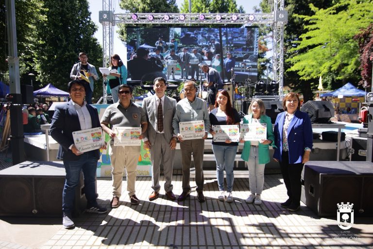 Estudiantes de Quillón sacaron a relucir todo su talento en la Expo Daem 2024