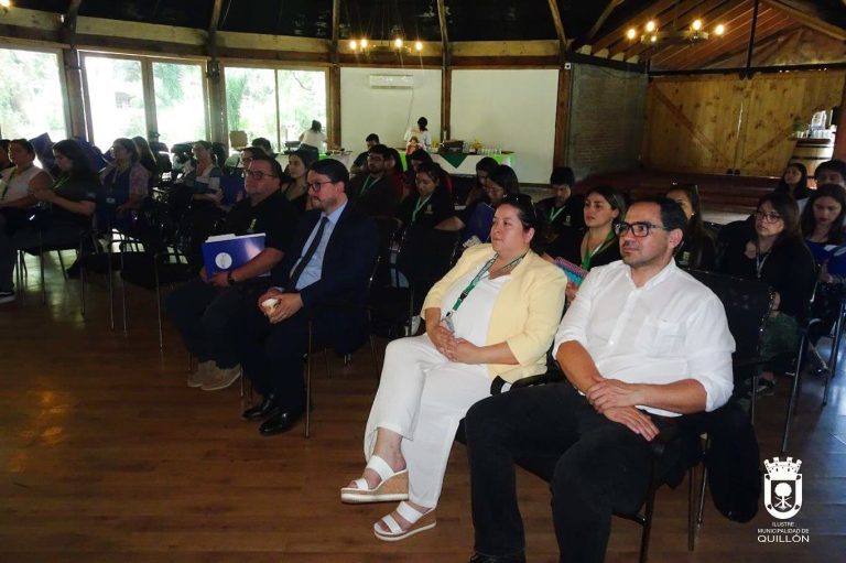 Seminario buscó sensibilizar sobre el nuevo Sistema de Protección de Niños, Niñas y Adolescentes