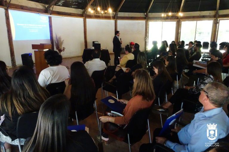Seminario buscó sensibilizar sobre el nuevo Sistema de Protección de Niños, Niñas y Adolescentes