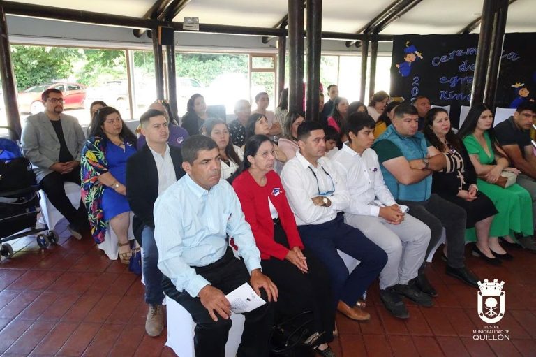 Con mucha emoción, se llevó a cabo la ceremonia de cierre del ciclo para los 16 estudiantes de Kinder de la escuela Puertos Frutales de Coyanco