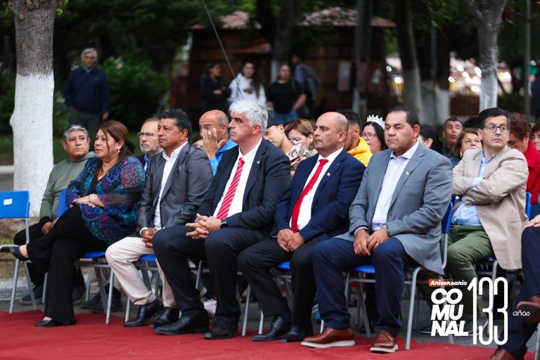 Quillón Celebra su 133° Aniversario con una emotiva ceremonia y reconocimientos a sus ciudadanos e instituciones destacadas
