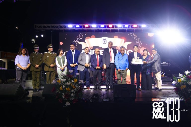 Quillón Celebra su 133° Aniversario con una emotiva ceremonia y reconocimientos a sus ciudadanos e instituciones destacadas