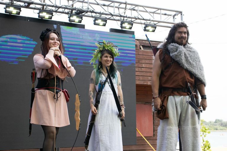El pasado sábado 4 y domingo 5 de enero, el balneario municipal de Quillón se transformó en un escenario de fantasía para recibir a miles de visitantes en el Festival Cervecería de Westeros