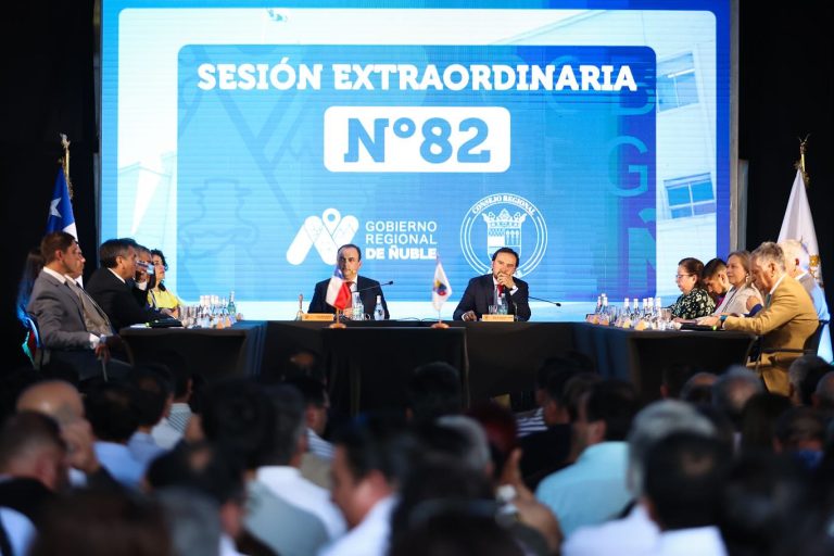 Alcalde Felipe Catalán participa en la asunción del Gobernador de Ñuble Óscar Crisóstomo
