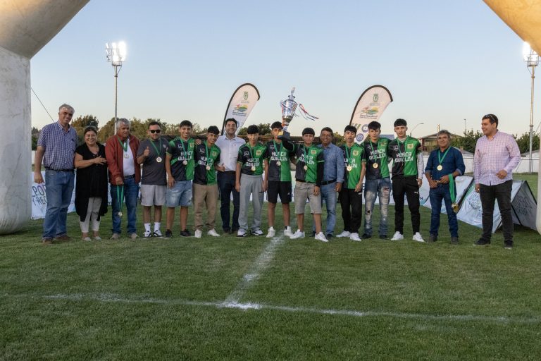 La premiación del Campeonato Acumulativo ANFA Quillón 2024 fue una jornada llena de emoción y orgullo para jugadores, hinchas y familias