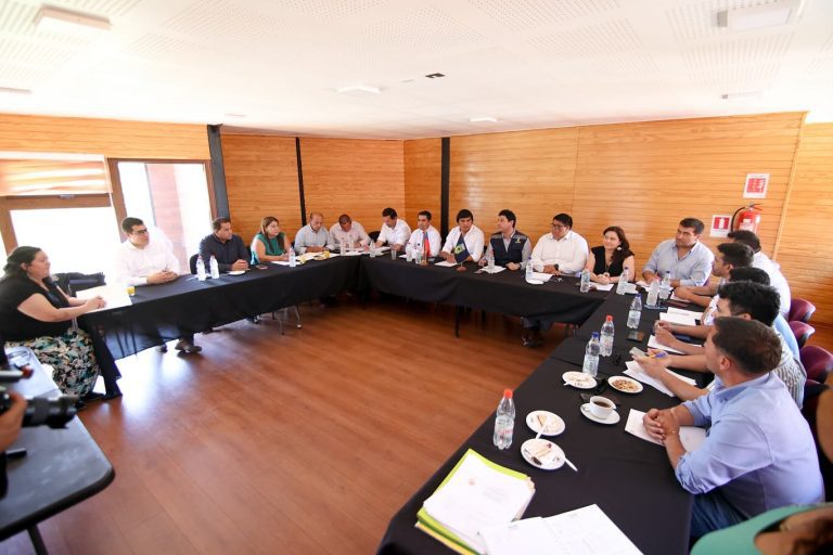 Alcaldes del Valle del Itata firman convenio para fortalecer el desarrollo comunal