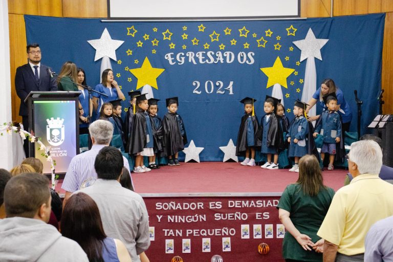 Emotiva ceremonia de egreso en el jardín infantil Cariñositos del Portal