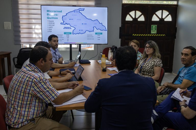 Autoridades municipales y de salud de Ñuble analizan el estado del CESFAM de Quillón
