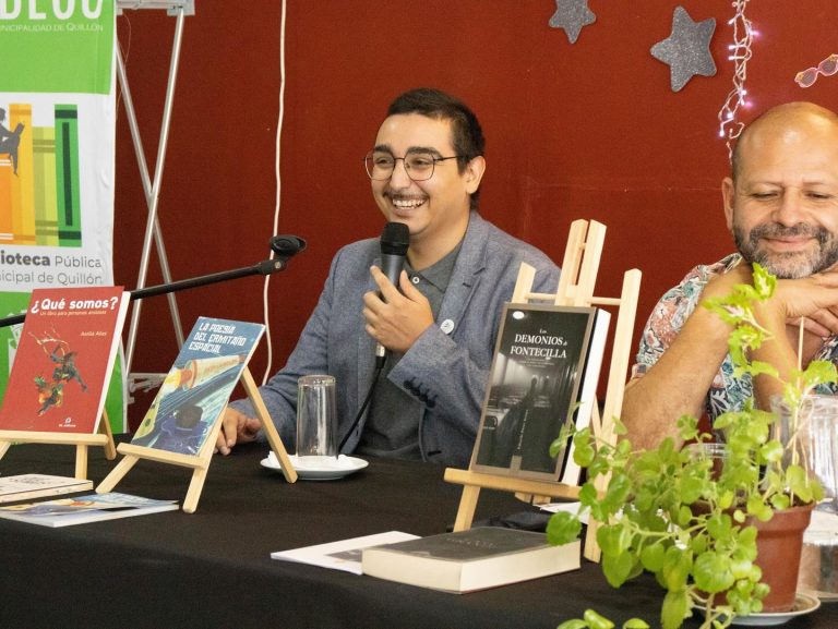 Exitosa jornada literaria “Verano Bajo la Sombra de las Letras: La Utopía del Viaje Literario” en Quillón.