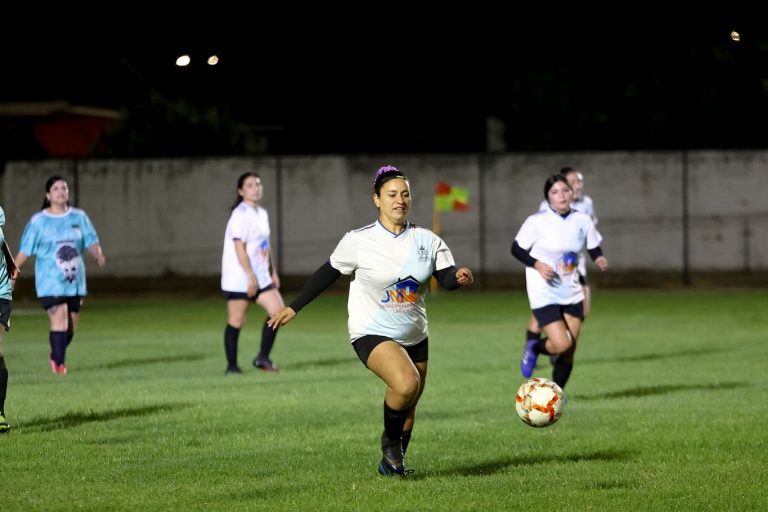 Fusión se corona campeón de la Copa 8M en Quillón, torneo organizado por la Oficina Municipal de la Mujer y Equidad de Género junto a la Oficina de Deportes y Recreación