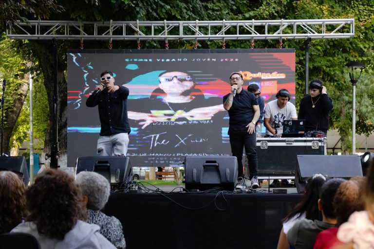 Qué linda jornada vivimos el viernes 21 de marzo en la Plaza de Quillón