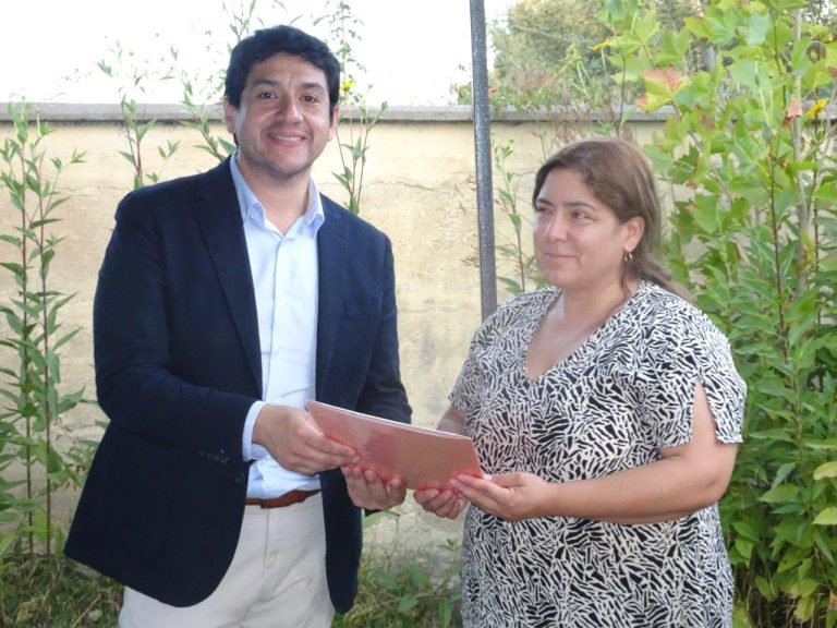 Vecinos de Villa Eben-Ezer se reúnen con autoridades municipales para conversar sobre mejoras en su sector