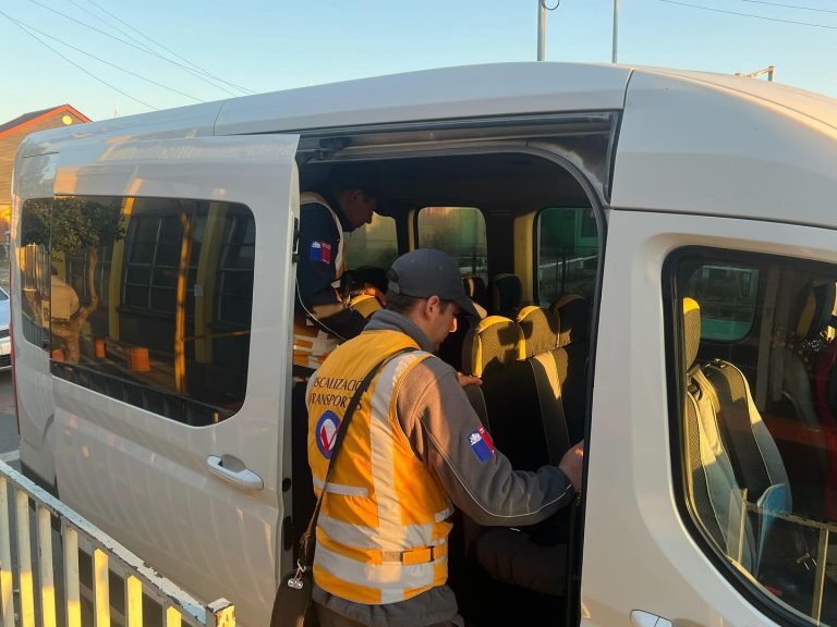 Fiscalización al Transporte Escolar en Quillón.