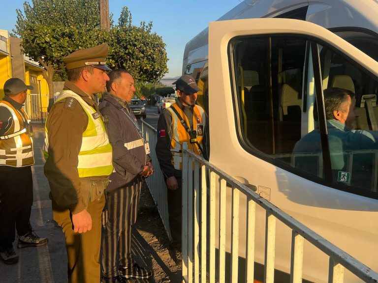 Fiscalización al Transporte Escolar en Quillón.