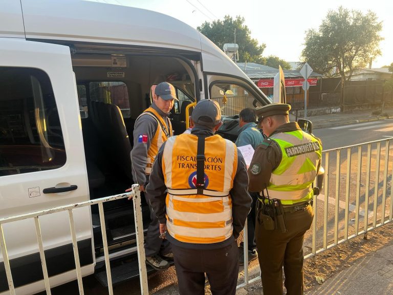 Fiscalización al Transporte Escolar en Quillón.