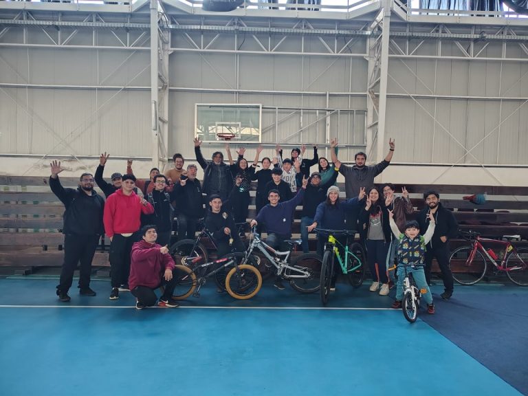 Taller de Mecánica de Bicicletas fue todo un éxito en Quillón