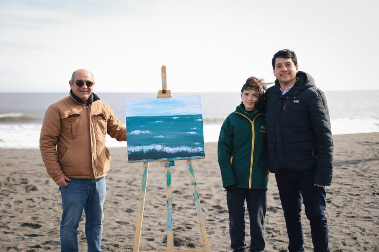 Quillón presente en el Concurso Regional de Pintura en Trehuaco