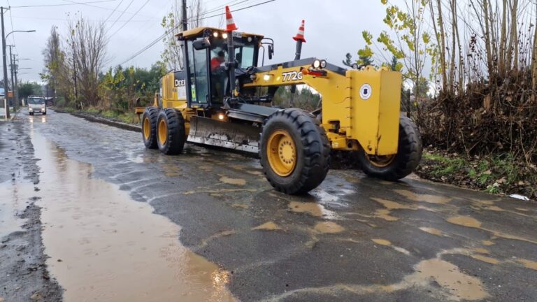 En el marco del frente de mal tiempo que enfrentamos hoy, todos nuestros equipos municipales han estado desplegados en terreno a lo largo y ancho de la comuna