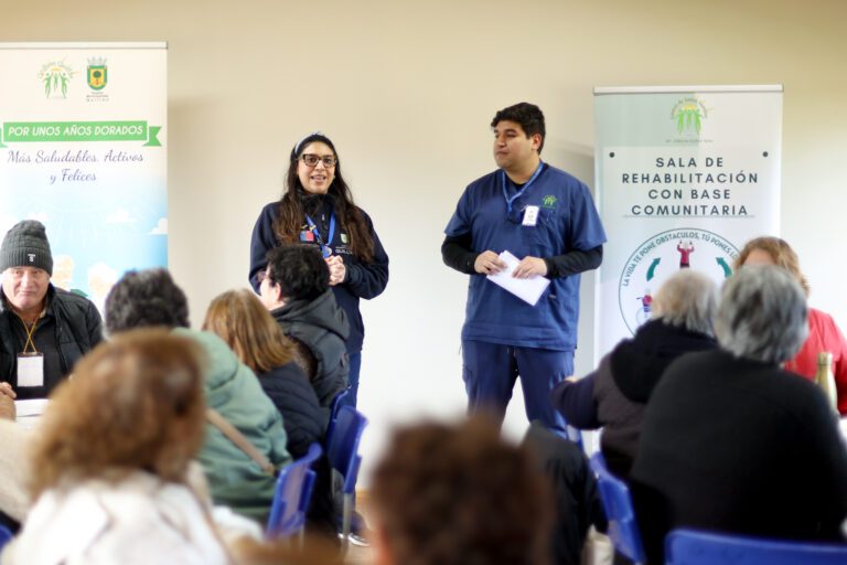 ADULTOS MAYORES DE QUILLÓN PARTICIPAN EN DIAGNÓSTICO PARA MEJORAR LA REHABILITACIÓN