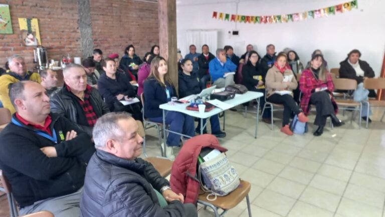 Esta semana realizamos la quinta reunión ampliada del Consejo Comunal de Salud en nuestra Biblioteca Municipal