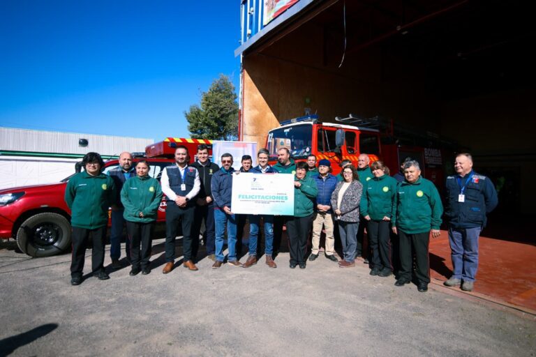 Bomberos de Quillón se adjudican fondo de acceso a la energía 2024