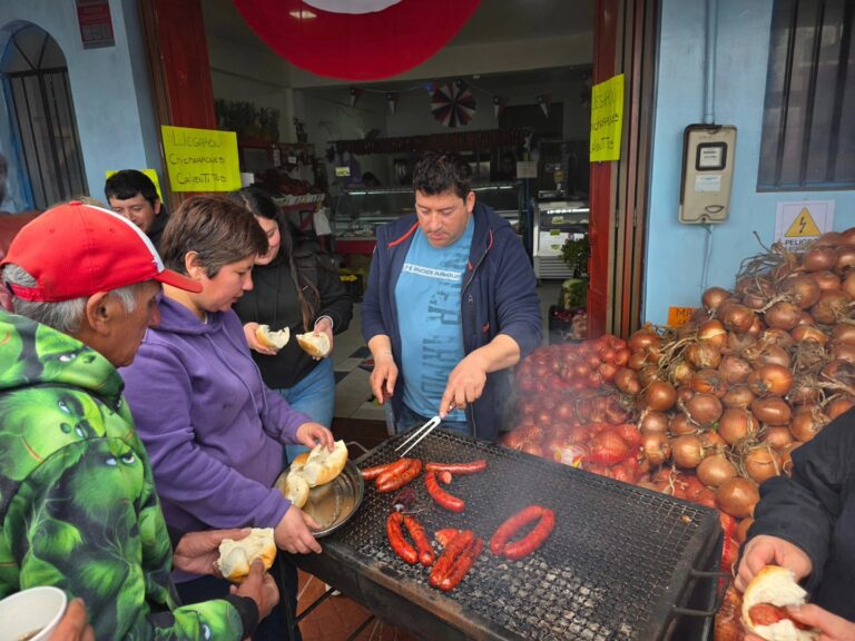 Cámara de comercio de quillón retomó su tradicional ramada móvil para cerrar el mes de la patria
