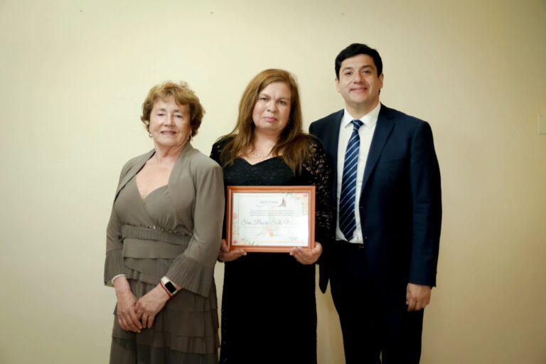 AGRUPACIÓN DE TANGO DE ADULTOS MAYORES CELEBRA 18 AÑOS DE HISTORIA Y PASIÓN EN QUILLÓN