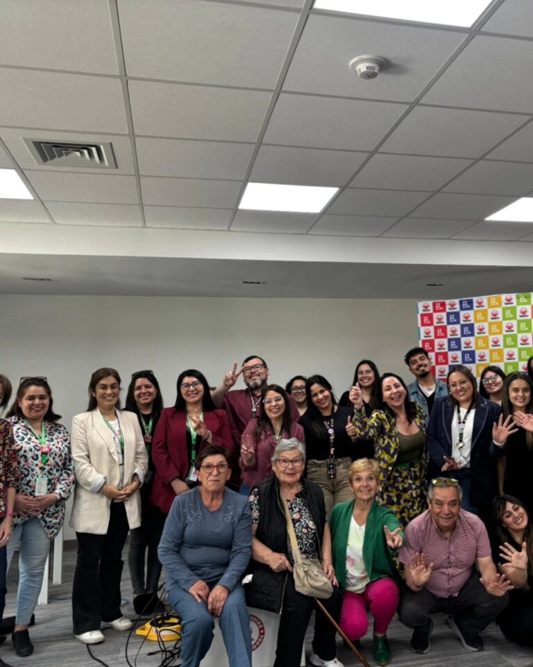 Funcionarios municipales de Quillón participan en visita técnica al Instituto Teletón Concepción