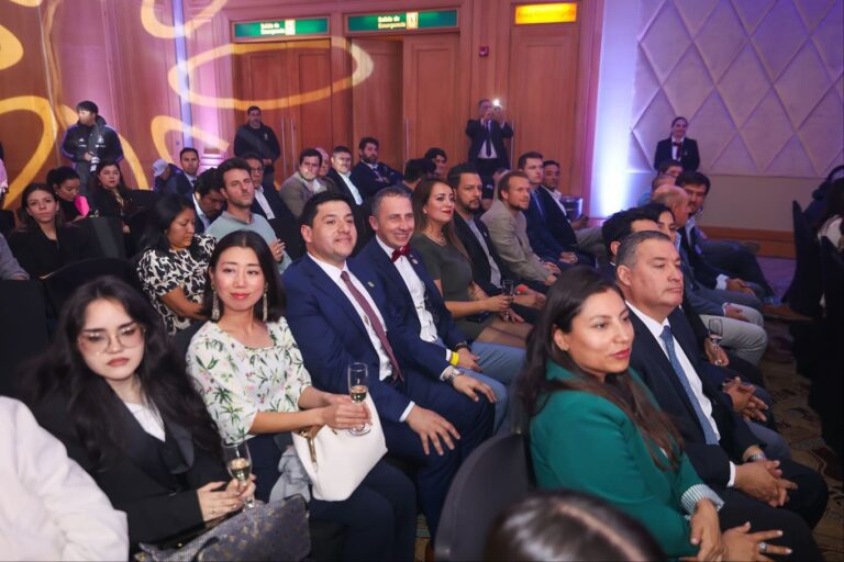 QUILLÓN PRESENTE EN LA PREMIACIÓN CATAD’OR 2025