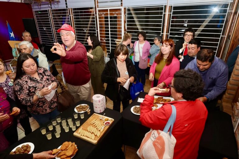 JORNADA DE SABORES Y SENTIDOS EN QUILLÓN DESTACÓ NUESTRA RIQUEZA CULTURAL Y GASTRONÓMICA