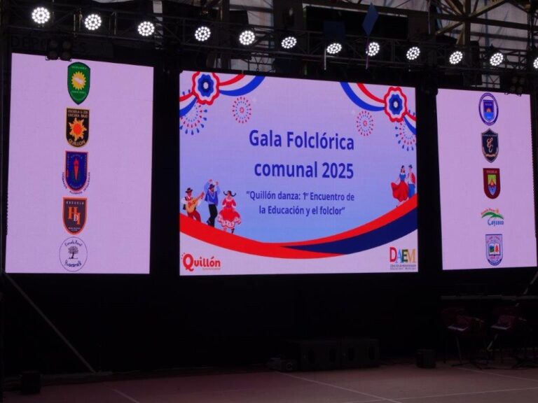 GALA FOLCLÓRICA DE ESTABLECIMIENTOS MUNICIPALES DE QUILLÓN FUE OVACIONADA POR CIENTOS DE ASISTENTES