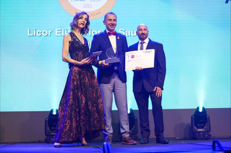 QUILLÓN PRESENTE EN LA PREMIACIÓN CATAD’OR 2025