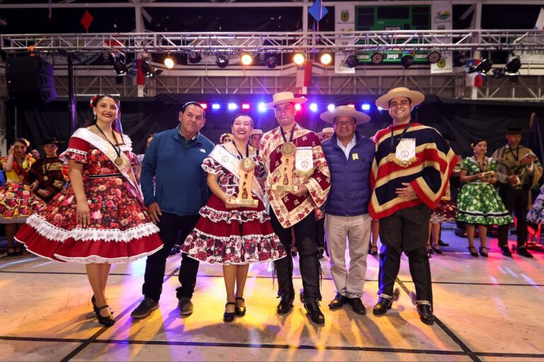 QUILLÓN FUE SEDE DE LOS CAMPEONATOS REGIONALES DE CUECA 2025