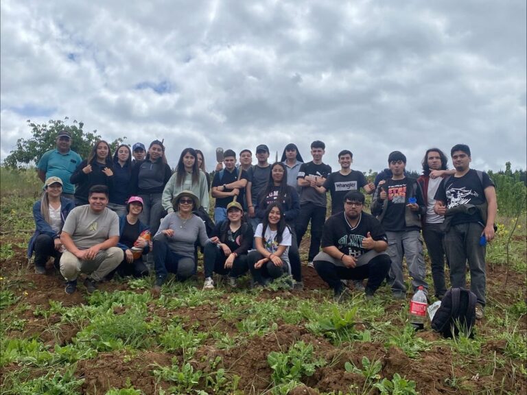 PRODESAL QUILLÓN FORTALECE TRABAJO COLABORATIVO JUNTO A INACAP EN BENEFICIO DE NUESTROS AGRICULTORES
