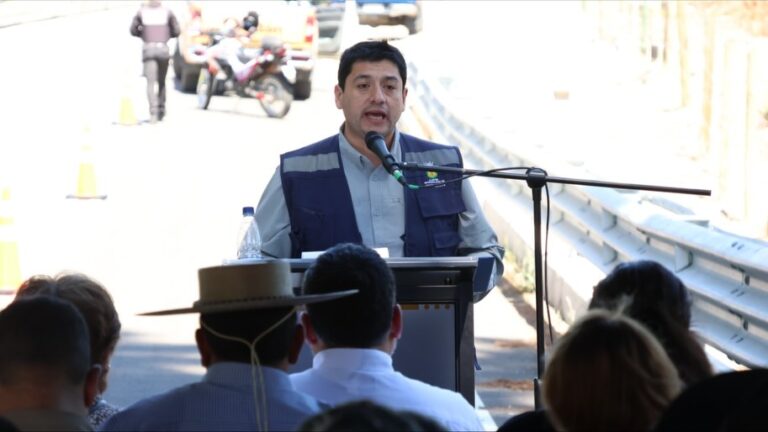 Inauguramos el nuevo puente la canoa en el Culbén