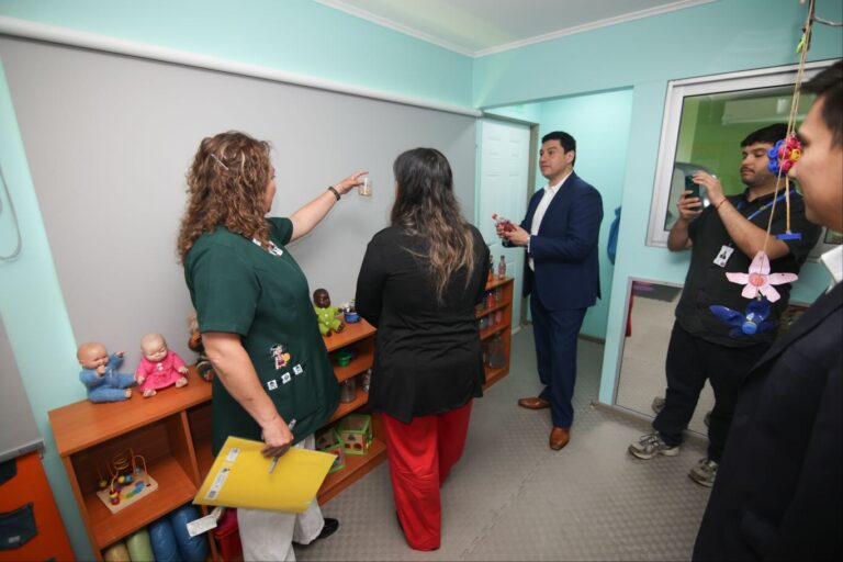 La educación parvularia de Quillón brilla: jardín infantil y sala cuna Rayito de Amor recibe reconocimiento FIEP 2025