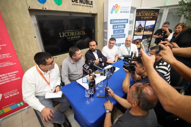 MUNICIPALIDAD DE QUILLÓN PRESENTA NUEVA AGRUPACIÓN DE LICOREROS LOCALES