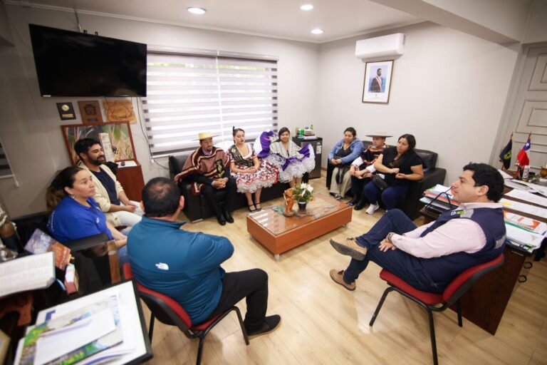 VISITA DE PAREJAS QUILLONINAS RUMBO A CAMPEONATOS NACIONALES DE CUECA